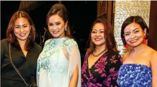  ?? Manila Bulletin’s Krizette Chu, Cheshire Que and Vannah Santiago ??