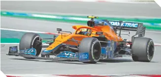  ??  ?? El piloto inglés ha hecho grandes cosas en la escudería McLaren.
