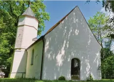  ?? Foto: Bill Titze ?? Die Kapelle St. Georg in Rettenberg ist wegen Schäden seit 2019 geschlosse­n.