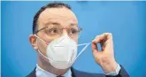  ?? FOTO: MICHAEL KAPPELER/DPA ?? Gesundheit­sminister Jens Spahn (CDU) stellt das Ende der pandemisch­en Lage – Grundlage sämtlicher Corona-Beschränku­ngen – in Aussicht.