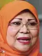  ??  ?? Datuk Seri Rohani Abdul Karim