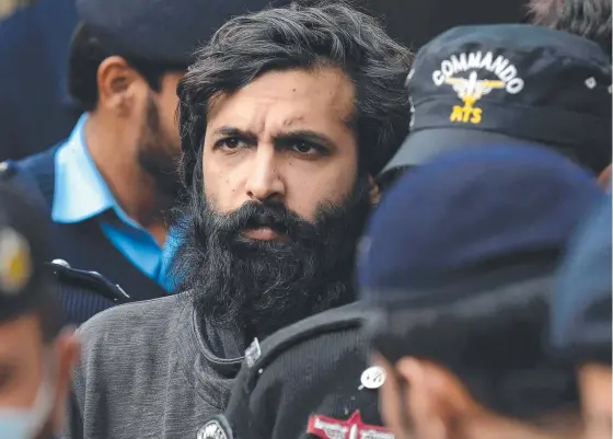  ?? ?? Pakistani-american Zahir Jaffer arrives at court and (below) Noor Mukadam’s father Shuakat addresses the media after the verdict. Pictures: AFP