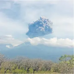  ??  ?? Mount Barujari, located inside Mount Rinjani volcano, is seen erupting from Bayan district, North Lombok, Indonesia in this photo taken by Antara Foto. — Reuters photo