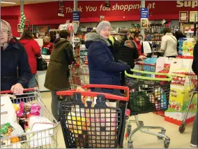  ??  ?? The nationwide trend of panic buying was echoed at Twohig’s SuperValu in Kanturk which was jammed with shoppers from early morning on Thursday.