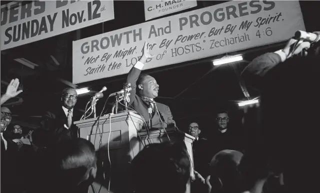  ?? VERNON MATTHEWS, THE COMMERCIAL APPEAL ?? Dr. Martin Luther King Jr. at Mason Temple in 1968.