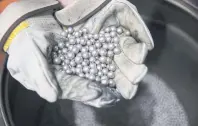  ?? BLOOMBERG ?? Nickel balls are seen ready for shipment at the Vale Copper Cliff mine in Sudbury, Ontario, Canada.