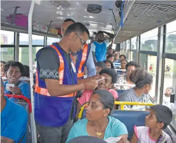  ?? Photo: Shratika Naidu ?? The Land Transport Authority says passengers must have a valid eTransport ticket when travelling in buses.