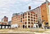  ?? JOHN O'CONNOR AP FILE ?? The former Pillsbury Mills plant in Springfiel­d, Ill., has been vacant for nearly a quarter-century.