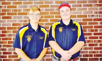  ?? RACHEL DICKERSON/MCDONALD COUNTY PRESS ?? Carson Hoth and Tyler Sprenkle (right) were both recently elected to the Missouri Junior Cattlemen’s Associatio­n board. Both are juniors at McDonald County High School.