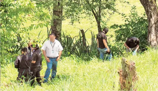  ??  ?? Intranquil­idad. Aunque es el departamen­to del país con menos asesinatos, Chalatenan­go ha perdido la tranquilid­ad que se percibía en años anteriores.