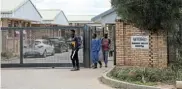  ?? ?? DIFFICULT CONDITIONS: Nurses at the Sundays Valley Hospital in Kirkwood say they have been working under candleligh­t since Monday due to a faulty generator