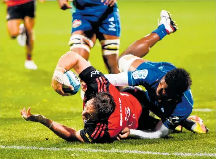  ?? Photo / Photosport ?? Sam Whitelock was among the first-half try-scorers for the Crusaders last night.