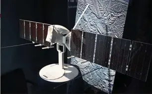  ?? ?? A ESCALA. Muestra de la sonda Europa Clipper, desarrolla­da por la NASA para visitar la luna joviana Europa. Se prevé que despegue en octubre del 2024.