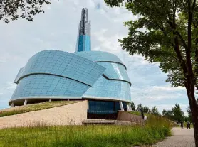  ?? Felicia Fonseca/Associated Press ?? The Canadian Museum for Human Rights in Winnipeg, Manitoba, is among the creations of architect Antoine Predock.