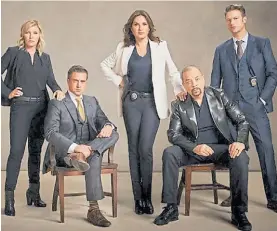  ?? ?? El elenco. “La ley y el orden: UVE”, una serie policial y ya, un clásico.