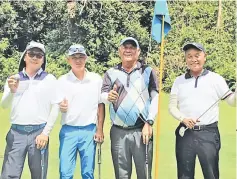  ??  ?? KKB Engineerin­g Bhd managing director Dato Kho Kak Beng (second right) in jovial mood before the tee-off of the March edition of DGCC-KKB Monthly Escalation Medal (MEM) at DGCC.