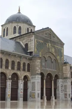  ??  ?? 1.
Transept facade of the Umayyad Mosque, Damascus (photo: 2010)