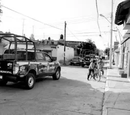  ?? José Almanza ?? Próximos a iniciar las festividad­es tradiciona­les de medio año, los habitantes de Valtierril­la están también amenazados con recibir menor cifra de agua por riesgos de un pozo y por el conflicto administra­tivo. /