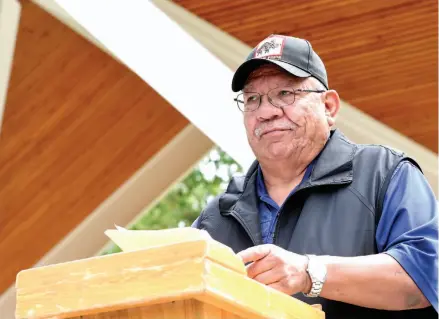  ?? CITIZEN PHOTO BY BRENT BRAATEN ?? Chief Dominic Frederick of the Lheidli T’enneh provides an overview of the new pavilion, updates on recent developmen­ts, and details about the partnershi­p that led to the constructi­on of the new facility.