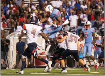  ?? (Arkansas Democrat-Gazette/Justin Cunningham) ?? Tight end Erin Outley (top) has recorded 97 receptions for 1,374 yards and 19 touchdowns in 3 seasons at Little Rock Parkview. He is rated a 4-star prospect by recruiting analyst Tom Lemming.