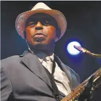  ?? CLAUDE PARIS ASSOCIATED PRESS ?? Archie Shepp, à 81 ans, a réenregist­ré Attica Blues. «Parce que les choses n’ont pas changé. Que les minorités sont toujours opprimées », dit le saxophonis­te.