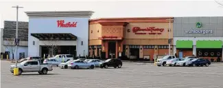  ?? Christian Abraham/Hearst Connecticu­t Media ?? The Westfield Trumbull Mall was sold in late December to a Great Neck, N.Y., company and now a marketing feasibilit­y and land use study is being launched in earnest.