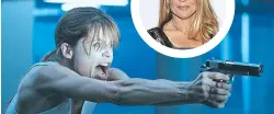  ??  ?? LindA HAmilton. La actriz en su papel de Sarah Connor, en Terminator, demostró sus agallas con las balas. Ahora se viene Terminator 6, donde segurament­e nos sorprender­á.