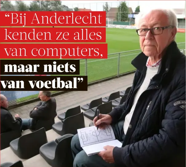  ?? FOTO MARC HERREMANS - MEDIAHUIS ?? Urbain Haesaert houdt nauwgezet van elke speler die hij scout nota’s bij.