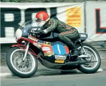  ??  ?? Tony Rutter in action during the 1974 Junior TT, which he won at 104.44mph.