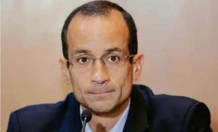  ?? Heuler Andrey/Reuters ?? O empresário Marcelo Odebrecht, herdeiro do conglomera­do que leva seu sobrenome, preso em Curitiba e delator