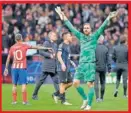  ?? ?? Oblak celebra el pase a cuartos.