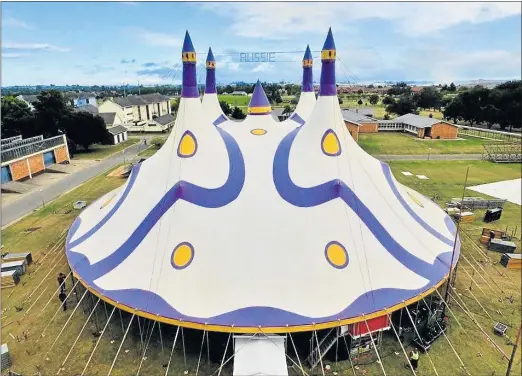  ??  ?? FUN ON YOUR DOORSTEP: The Aussie Circus will be in Komani later this month