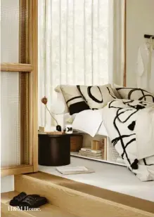  ??  ?? H&M HomE.