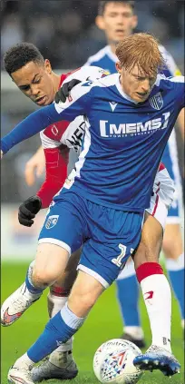  ?? Pictures: Ady Kerry ?? Gillingham midfielder Ben Pringle in action against Doncaster