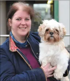  ?? Photos: Aidan Dullaghan/Newspics ?? Top, Catherine Keating, Pound Keeper in The Louth County Council Animal Compound, Dromiskin.
Above, Elizabeth McCourt with ‘Phoebe’ at The Louth County Council Animal Compound, Dromiskin.