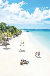  ??  ?? Negril boasts a beach that is over 11 kilometres long.