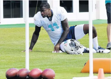  ?? TAIMY ALVAREZ/STAFF PHOTOGRAPH­ER ?? DeVante Parker, the Dolphins’ 2015 first-round pick, ended last year with 57 receptions for 670 yards and one touchdown in yet another injury-slowed season.