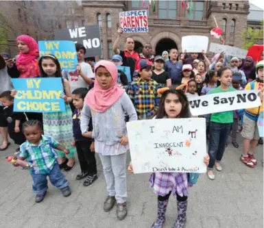  ?? VINCE TALOTTA/TORONTO STAR FILE PHOTO ?? The number of parents protesting Ontario’s new sex-ed curriculum proves consultati­ons should resume, Humera Jabir says.