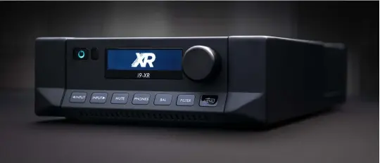  ??  ?? The I9-XR amp is part of Cyrus’s new XR Series