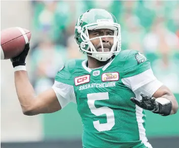  ?? MICHAEL BELL ?? Saskatchew­an Roughrider­s quarterbac­k Kevin Glenn has 21 touchdown passes — the third-highest total in the CFL — in 11 starts this season but that hasn’t stopped the criticism from some fans.