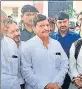  ?? HT ?? Shivpal Yadav at the postmortem house in Prayagraj on Saturday.