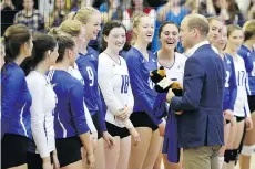  ?? CHRIS JACKSON/GETTY IMAGES ?? Prince William speaks to the UBC Okanagan Heat women’s volleyball team on Tuesday in Kelowna.