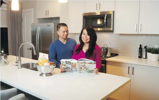  ?? CHRISTINA RYAN ?? “When we walked in the first thing we saw was the huge island,” Sorayda Villanueva, with husband Gus, says of the showhome that led them to the Octave. “It was perfect.”