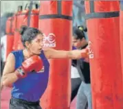  ?? BURHAAN KINU/HT ?? ■ Neeraj Phogat has consistent­ly beaten top boxers at home to stake her claim in 57kg.