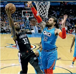  ??  ?? Steven Adams’ performanc­e in Oklahoma Thunder’s loss to the Washington Wizards impressed his former NBA coach Scott Brooks.