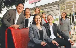  ??  ?? Reconocimi­ento. Scotiabank El Salvador siempre ha mantenido la idea de brindar la mejor calidad bajo un ambiente donde se impartan buenos valores y una excelente cultura organizaci­onal.