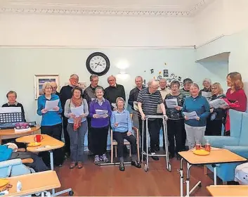  ?? ?? Delighted The talented singers entertaine­d the care home residents in Crieff