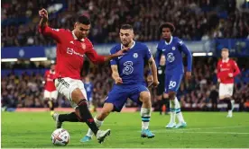  ?? Photograph: Marc Atkins/Getty Images ?? Manchester United’s Casemiro shields the ball from Chelsea’s Mateo Kovacic.