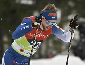  ?? FOTO: LEHTIKUVA / VESA MOILANEN ?? ■
Joni Mäki har redan VM-silver och OS-silver i sprintstaf­ett. Kan han ro hem ytterligar­e en medalj i Planica?