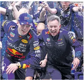  ?? RED BULL CONTENT POOL ?? FELICIDAD. Max Verstappen y Red Bull iniciaron con el pie derecho la búsqueda por los campeonato­s 2024.